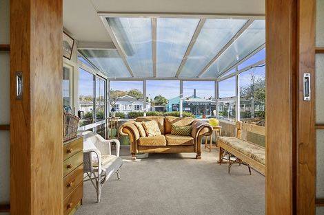 Photo of property in 275 Carrington Street, Vogeltown, New Plymouth, 4310