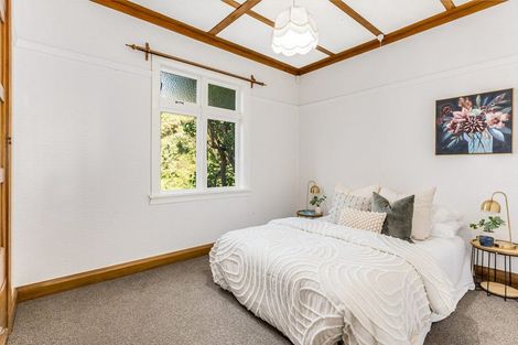 Photo of property in 196 Evans Bay Parade, Roseneath, Wellington, 6021