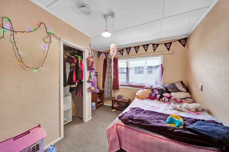 Photo of property in 152 Miranda Street, Stratford, 4332