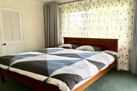 Photo of property in 103 Prince Regent Drive, Half Moon Bay, Auckland, 2012
