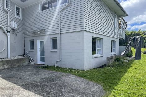 Photo of property in 31 Bruce Road, Glenfield, Auckland, 0629
