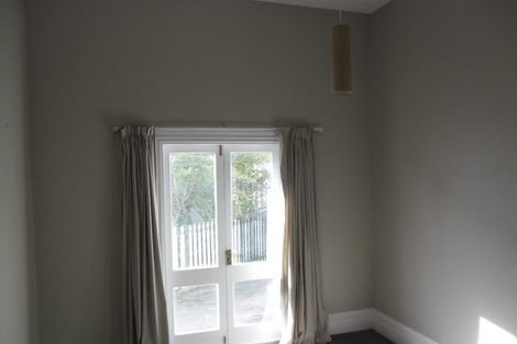 Photo of property in 8 Boston Terrace, Aro Valley, Wellington, 6021
