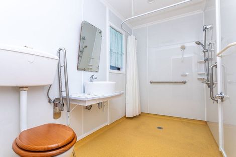 Photo of property in 7 Gladstone Street, Dannevirke, 4930