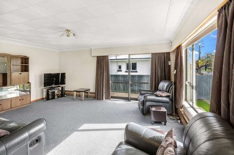 Photo of property in 69 Robertson Street, Gore, 9710