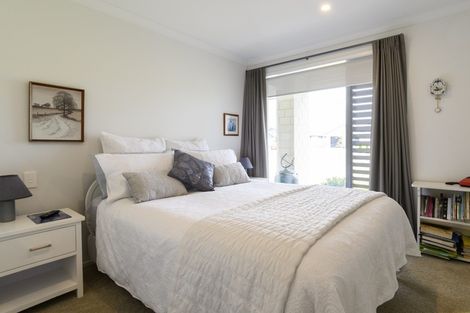 Photo of property in 28 Holyoake Terrace, Omokoroa, 3114