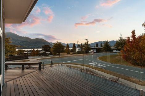 Photo of property in 2 Island View Place, Wanaka, 9305