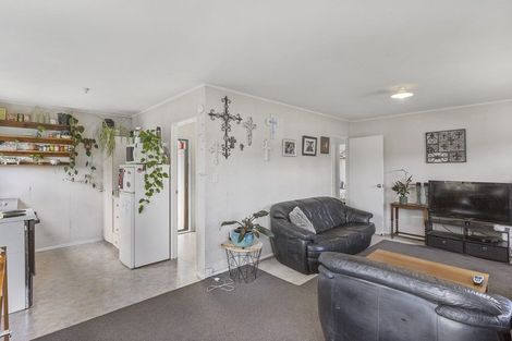 Photo of property in 45 Withers Road, Glen Eden, Auckland, 0602