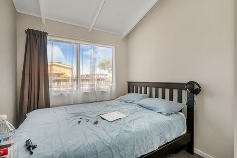 Photo of property in 24 Freda Place, Favona, Auckland, 2024