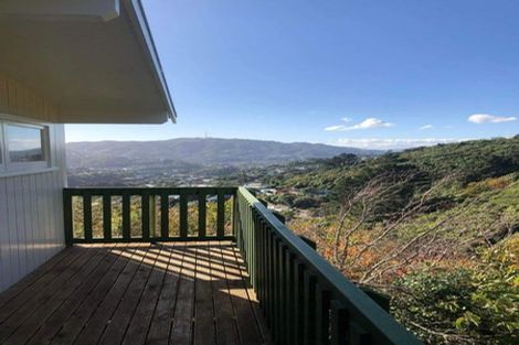 Photo of property in 55 Huntingdon Street, Northland, Wellington, 6012