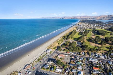 Photo of property in 85a Marine Parade, North New Brighton, Christchurch, 8083