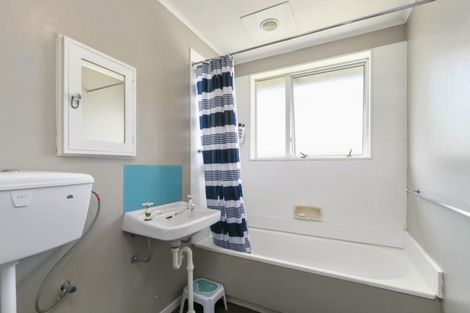 Photo of property in 2/47 Stockdale Street, Wainuiomata, Lower Hutt, 5014
