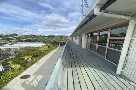 Photo of property in 2/46 Lyons Avenue, Murrays Bay, Auckland, 0630