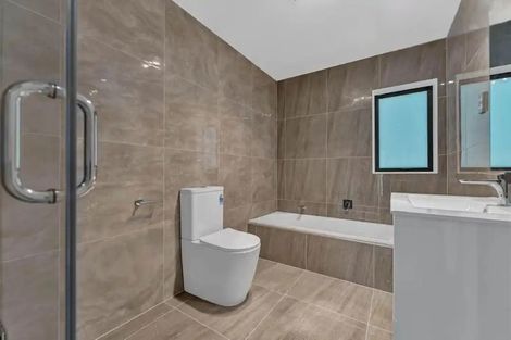 Photo of property in 15 Mckean Avenue, Manurewa, Auckland, 2102