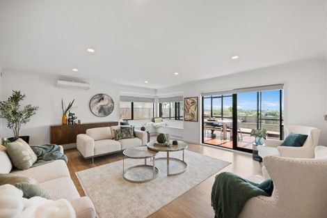 Photo of property in 216 Whitford Road, Shamrock Park, Auckland, 2016