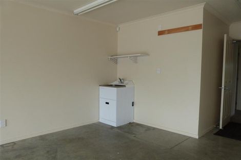 Photo of property in 75 Barbados Way, One Tree Point, 0118