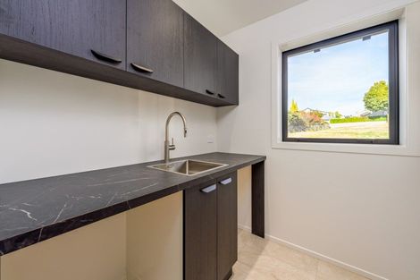 Photo of property in 93 Plantation Road, Wanaka, 9305