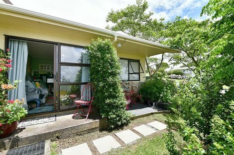 Photo of property in 1/3 Miro Street, Helensville, 0800