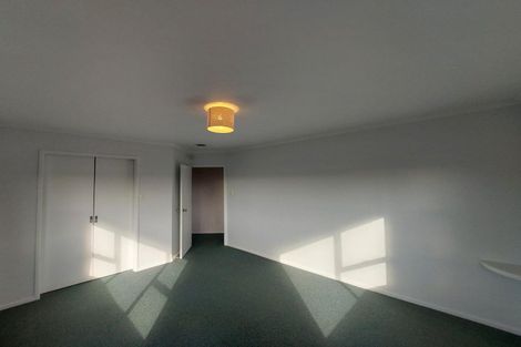 Photo of property in 167 Heta Road, Highlands Park, New Plymouth, 4312