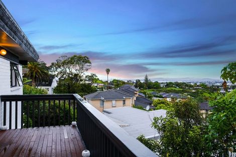 Photo of property in 2/262 Don Buck Road, Massey, Auckland, 0614