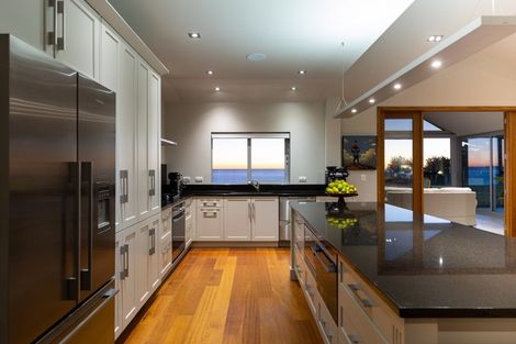 Photo of property in 379c Pukearuhe Road, Waiiti, Urenui, 4377