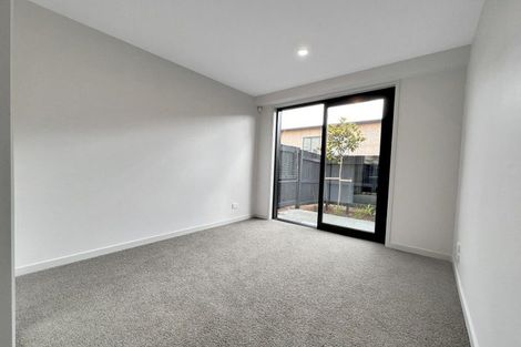 Photo of property in 1/2 Marlborough Crescent, Hobsonville, Auckland, 0616