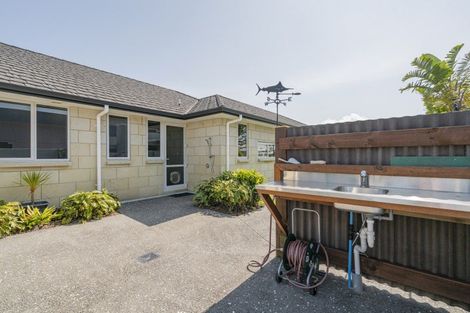 Photo of property in 30 Hei Esplanade, Whitianga, 3510