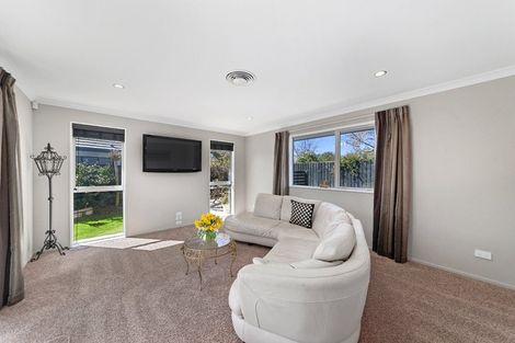Photo of property in 5 Saint Keverne Close, Burwood, Christchurch, 8083