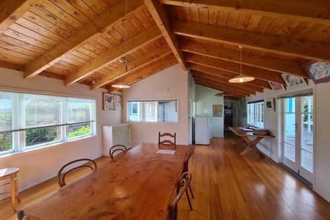 Photo of property in 1699 Rings Road, Coromandel, 3506