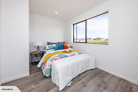 Photo of property in 33 Sapwood Crescent, Takanini, 2110