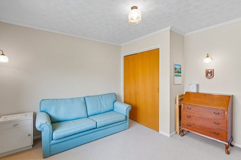 Photo of property in 22 Andrew Street, Waikanae, 5036