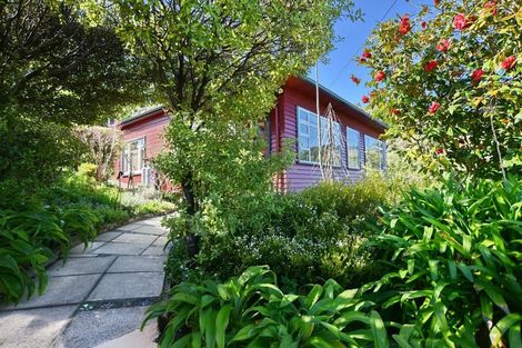 Photo of property in 4 Somes Road, Lyttelton, 8082