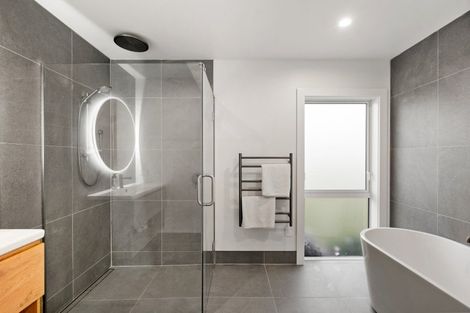 Photo of property in 2506 Kahuranaki Road, Elsthorpe, Havelock North, 4295