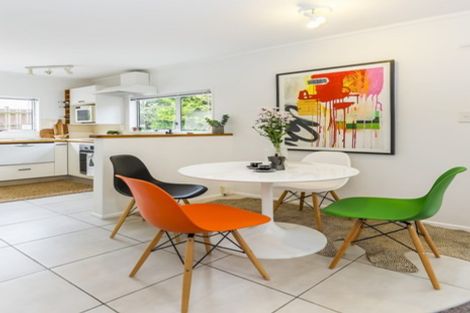 Photo of property in 13 Mallard Grove, Churton Park, Wellington, 6037