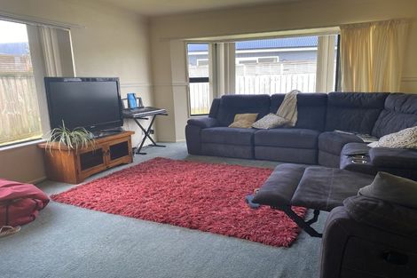 Photo of property in 9 Takahe Drive, Paraparaumu Beach, Paraparaumu, 5032