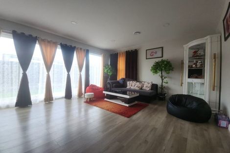 Photo of property in 9 Aero Place, Takanini, 2112