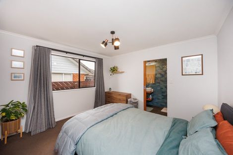 Photo of property in 23 Norfolk Crescent, Feilding, 4702