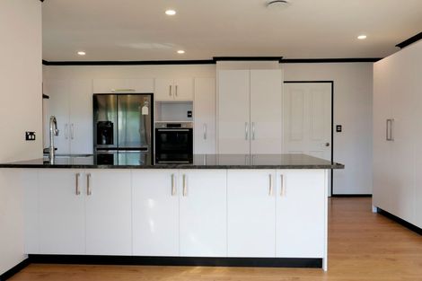 Photo of property in 27 College Drive, Paraparaumu, 5032