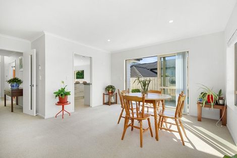 Photo of property in 60 Mauldeth Terrace, Churton Park, Wellington, 6037