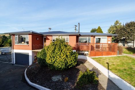 Photo of property in 1 Kinmont Crescent, Kinmont Park, Mosgiel, 9024