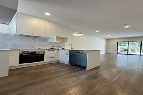 Photo of property in 83 Morihana Close, Glen Eden, 0602