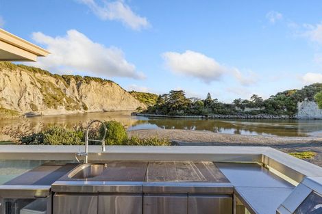 Photo of property in 55 Fishermans Lane, Motunau, Waipara, 7387