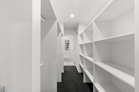 Photo of property in 5 Sterling Drive, Prebbleton, 7604