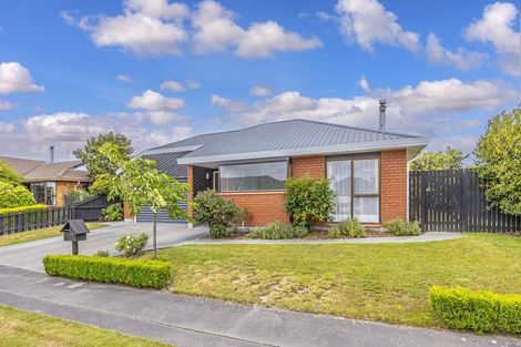 Photo of property in 4 Sunbeam Place, Halswell, Christchurch, 8025