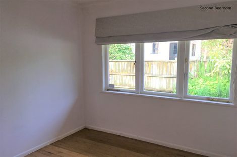 Photo of property in 1/10a Fenwick Avenue, Milford, Auckland, 0620