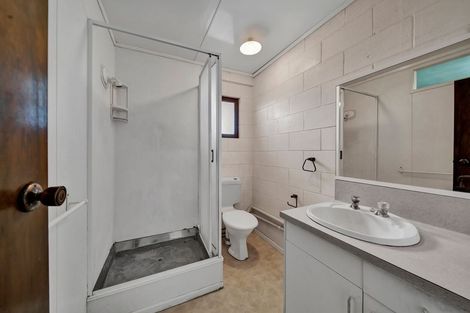 Photo of property in 1c Rossiter Crescent, Lynmouth, New Plymouth, 4310