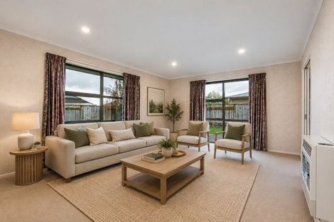 Photo of property in 8 Geneva Terrace, Kelvin Grove, Palmerston North, 4414