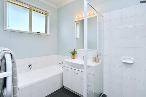 Photo of property in 11 Maurice Stanton Place, Shirley, Christchurch, 8052