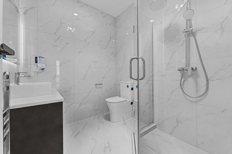 Photo of property in 31 Korowhiti Road, Clarks Beach, 2122