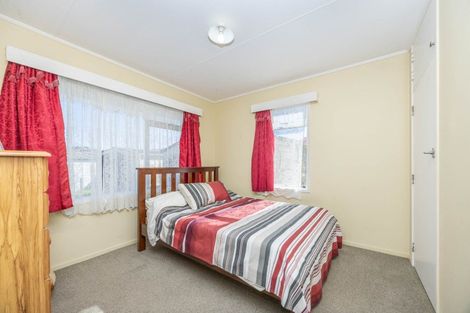 Photo of property in 16 Blundell Place, Huntly, 3700