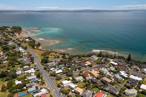 Photo of property in 1292 Whangaparaoa Road, Army Bay, Whangaparaoa, 0930